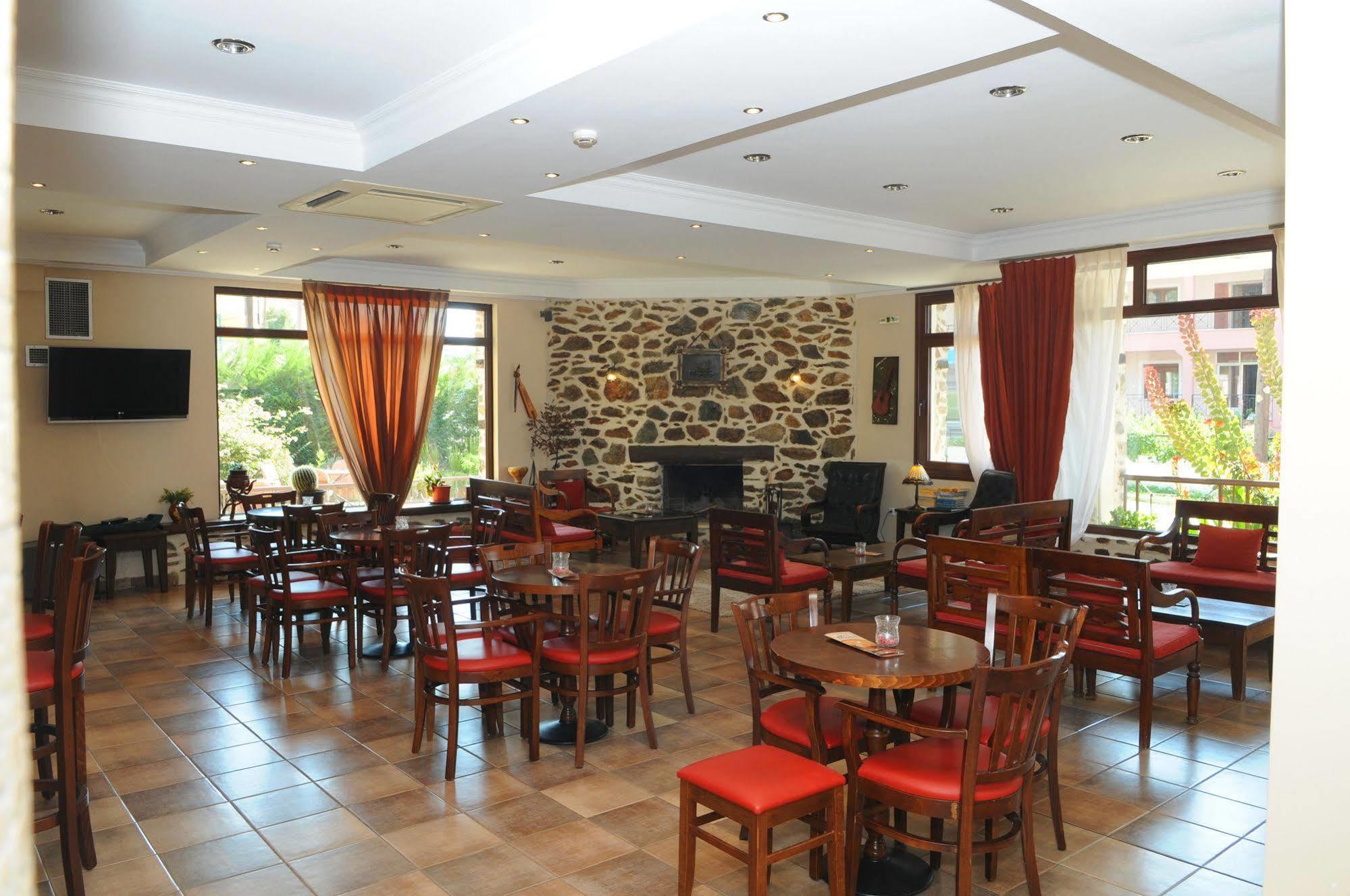 Hotel Nostos Kastoria Exteriör bild